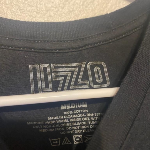 Lizzo Music Tour T-Shirt - Picture 2 of 3